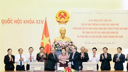 Lễ ký Nghị quyết liên tịch quy định chi tiết các hình thức giám sát và phản biện xã hội của Mặt trận Tổ quốc Việt Nam