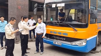 Cao điểm kiểm tra chất gây nghiện, sử dụng rượu bia đối với lái xe, phụ xe 