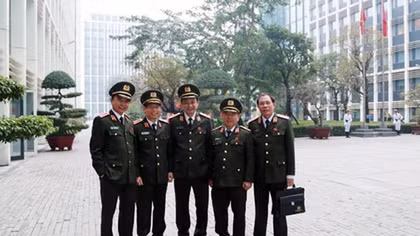 Xây dựng lực lượng CAND trong sạch, vững mạnh, hoàn thành xuất sắc nhiệm vụ được giao