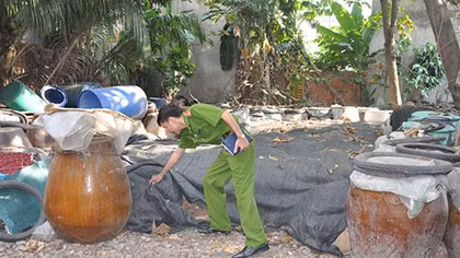 Cảnh sát Phòng chống tội phạm về môi trường: “Trẻ” nhưng không “non”
