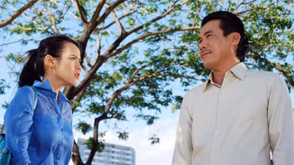 Con gái tôi yêu con trai của người tôi hận thù