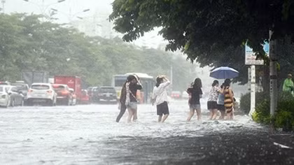 Chất lượng không khí Hà Nội giảm do thời tiết thất thường