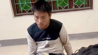 Mua 160 triệu 4 bánh heroin đi bán kiếm lời thì bị "tóm"