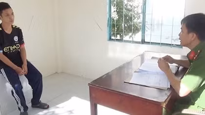 Vừa ra tù, lại đi cướp