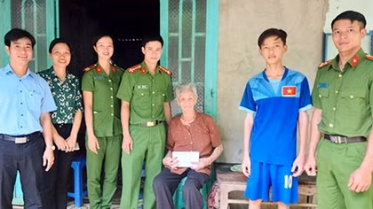 Công an huyện Bù Đốp và nghĩa tình với gia đình thương binh, liệt sỹ