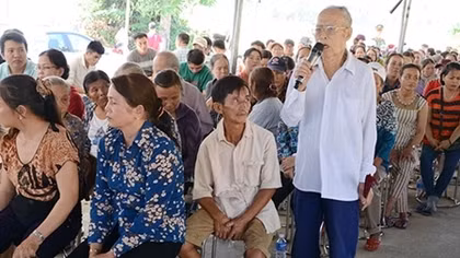 Lãnh đạo TP Đà Nẵng đối thoại với người dân khu vực bãi rác Khánh Sơn