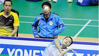 Khiêm tốn như cầu lông