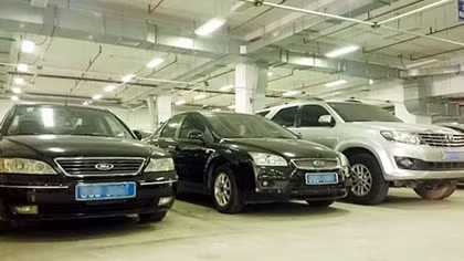 Hạn chế mua sắm xe công, tổ chức hội nghị