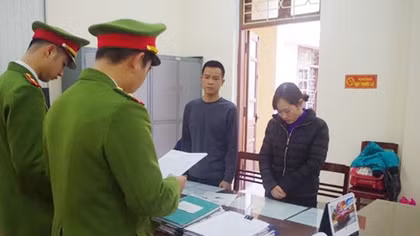 "Nổ" quan hệ rộng, lừa đảo tiền tỷ "chạy" việc