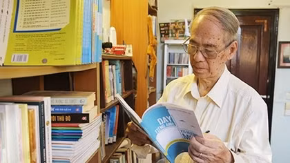 Thầy Nguyễn Quốc Hùng với xu hướng mới trong dạy tiếng Anh