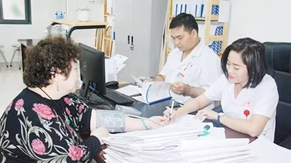 Kết hợp y học cổ truyền với y học hiện đại - phương pháp đổi mới trong điều trị bệnh