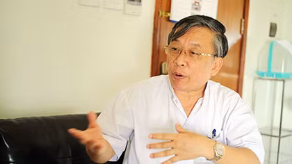 Trò chuyện với người "trong chăn" của ngành y tế