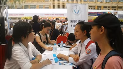 Thi sinh cần phân biệt điểm sàn nhận hồ sơ và điểm chuẩn