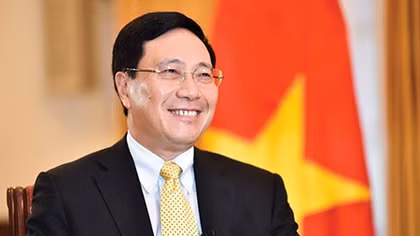 Phó Thủ tướng Phạm Bình Minh thăm chính thức Anh, dự Hội nghị cấp cao Pháp ngữ