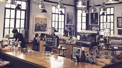 Sài Gòn phiếm chuyện cà phê
