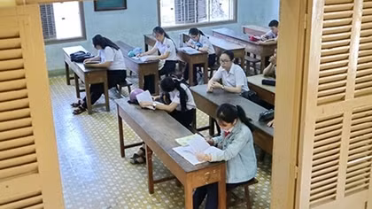 Gần 670 bài thi môn toán tuyển sinh lớp 10 ở Khánh Hoà bị điểm 0
