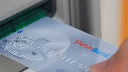 VietinBank tiếp tục chuyển đổi số tài khoản thẻ ATM của khách hàng