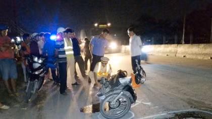 Tông người phụ nữ nát chân, tài xế lái xe bỏ trốn khỏi hiện trường