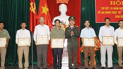 Cách làm hay của “Tổ liên gia tự quản về an ninh trật tự” ở một xã miền núi