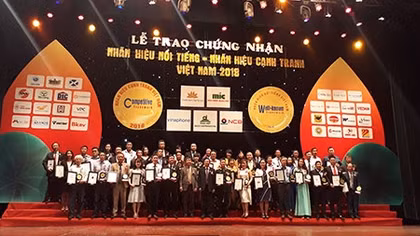 Vietnam Airlines lọt Top 10 nhãn hiệu nổi tiếng nhất Việt Nam năm 2018