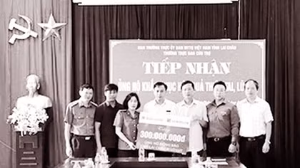 Agribank giúp người dân vùng lũ ổn định cuộc sống