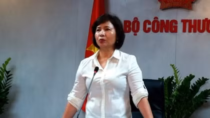 Thủ tướng yêu cầu kiểm tra thông tin về khối tài sản của Thứ trưởng Hồ Thị Kim Thoa