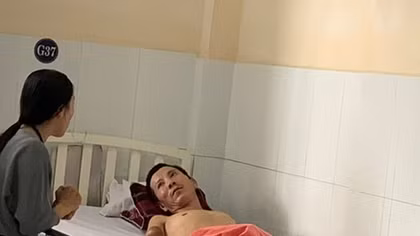 Hai nạn nhân bị điện giật thương tâm cần sự giúp đỡ của cộng đồng 