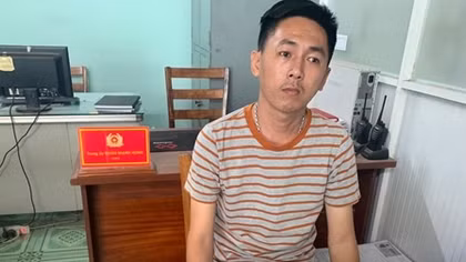 Bảo kê vay tiền bắn 16 phát súng dằn mặt chủ nợ và con nợ
