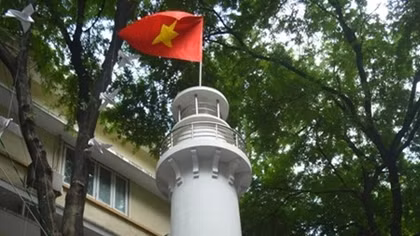 TPHCM khánh thành ngọn hải đăng xây bằng cát ở Trường Sa 
