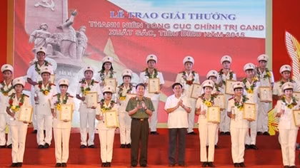 Tiếp nối những chặng đường vẻ vang