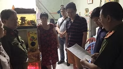 Phá đường dây đánh bạc 300 tỷ trên mạng, bắt 6 đối tượng