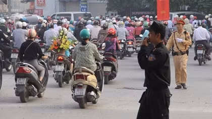 Không có chuyện cấm xe máy ngoại tỉnh vào Hà Nội