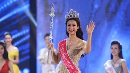 Đỗ Mỹ Linh đăng quang Hoa hậu Việt Nam 2016