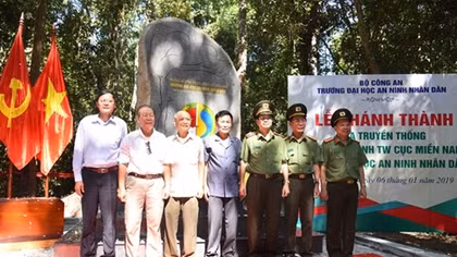 Khánh thành Bia truyền thống Trường An ninh Trung ương Cục miền Nam - Trường Đại học ANND