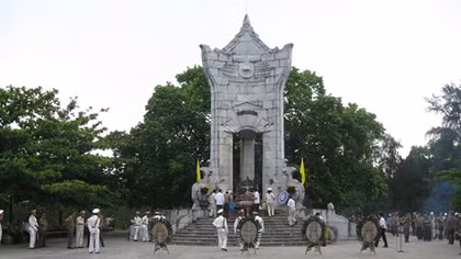Những người con của thành đồng Tổ quốc