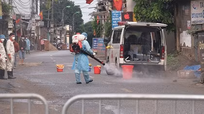250 người bán hoa liên quan đến bệnh nhân 243