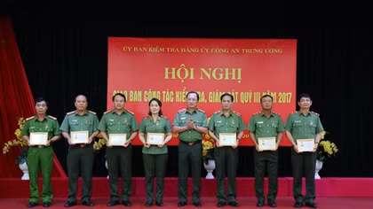 Giao ban công tác kiểm tra giám sát và thi hành kỷ luật Đảng Quý III năm 2017