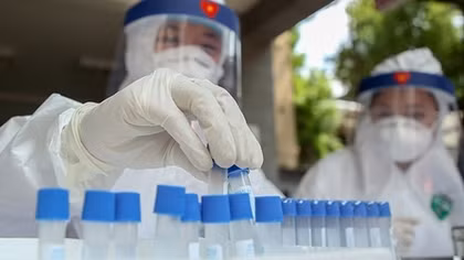 Việt Nam phát hiện biến thể mới của virus SARS-CoV-2 