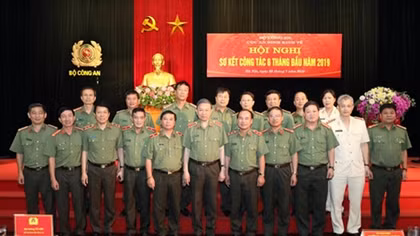 Phát huy tính chủ động, triển khai đồng bộ các giải pháp bảo vệ an ninh kinh tế