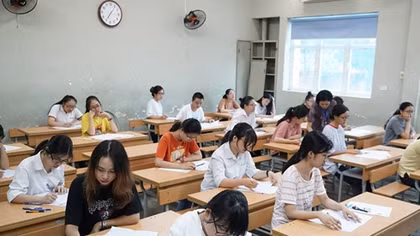 Sáng nay gần 926.000 thí sinh trên cả nước bước vào kỳ thi THPT quốc gia 2018