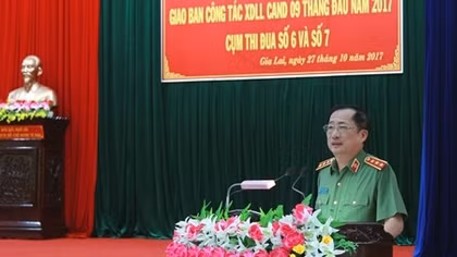 Giao ban công tác XDLL CAND cụm thi đua số 6 và 7