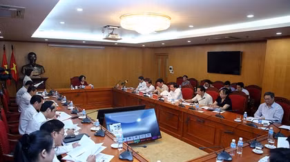 Thực hiện dân chủ cơ sở và vai trò đi đầu của “dân vận chính quyền”