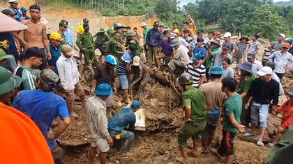 34 người may mắn thoát nạn trong vụ sạt lở ở Trà Leng