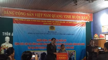 Chia sẻ khó khăn với bà con tỉnh Thừa Thiên - Huế