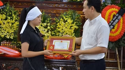 4 cuộc đời hồi sinh từ một người hiến tạng
