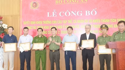 Đồng hành cùng cán bộ, chiến sĩ ổn định cuộc sống, yên tâm công tác
