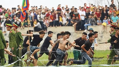 Dừng đánh Phết vì Lễ hội không đảm bảo an toàn