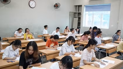 Gần 926.000 thí sinh thi môn Ngữ văn