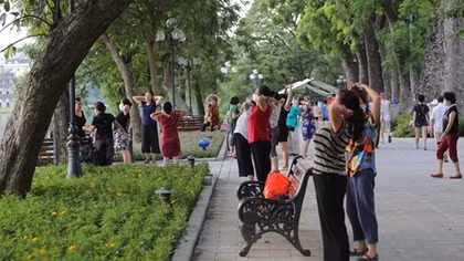 Hà Nội cho phép mở lại sân golf, hoạt động thể thao ngoài trời