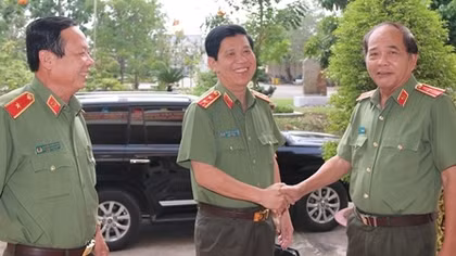 Thứ trưởng Nguyễn Văn Sơn làm việc tại Công an Hậu Giang và Cục An ninh Tây Nam Bộ